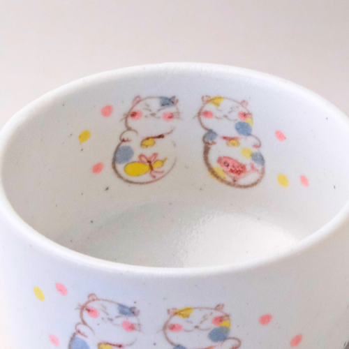 招財貓抹茶碗特寫
